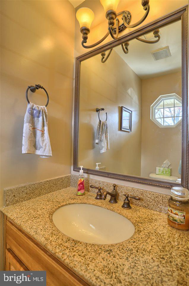 208 Sparrow Road Hummelstown, PA 17036 - Photo 16 of 25 Gallery Image 16