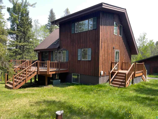 $365,000 | 6095 State Highway 1, Silver Bay, MN 55614