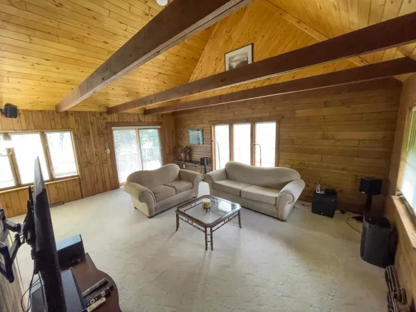 $342,000 | 6095 State Highway 1, Silver Bay, MN 55614