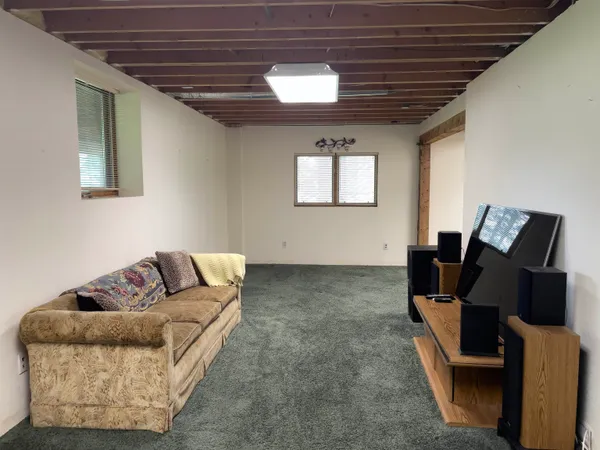 $342,000 | 6095 State Highway 1, Silver Bay, MN 55614