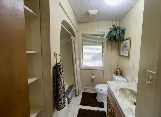 $365,000 | 6095 State Highway 1, Silver Bay, MN 55614