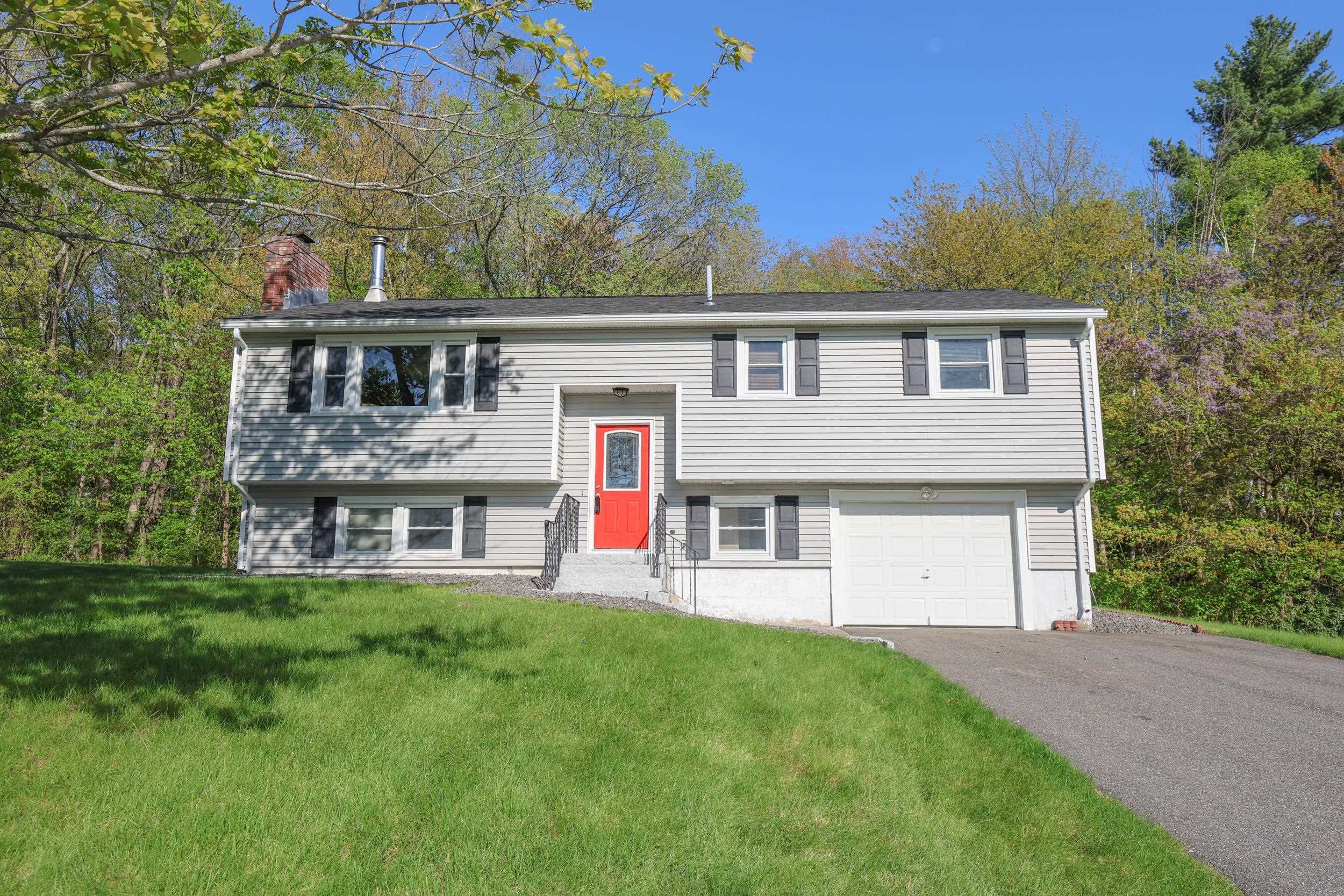 1 Richard Drive Derry, NH 03038 - Photo 1 of 19