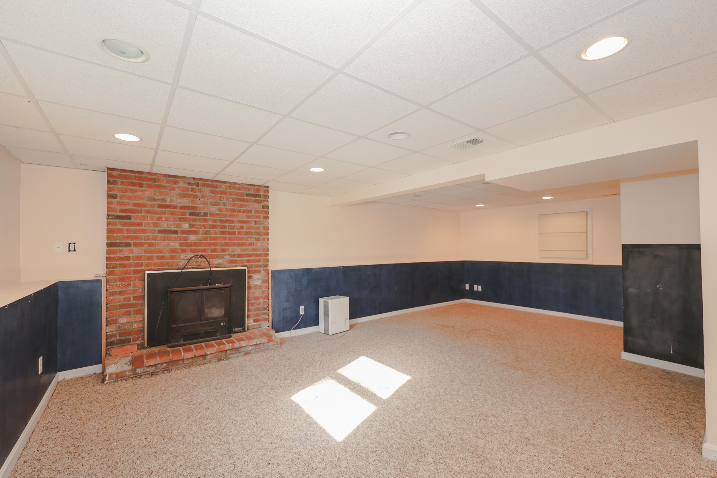 1 Richard Drive Derry, NH 03038 - Photo 5 of 19