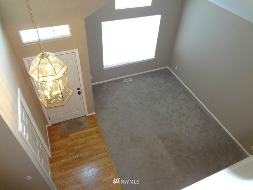 19607 10th Drive Southeast Bothell, WA 98012 - Photo 15 of 21 Gallery Image 15