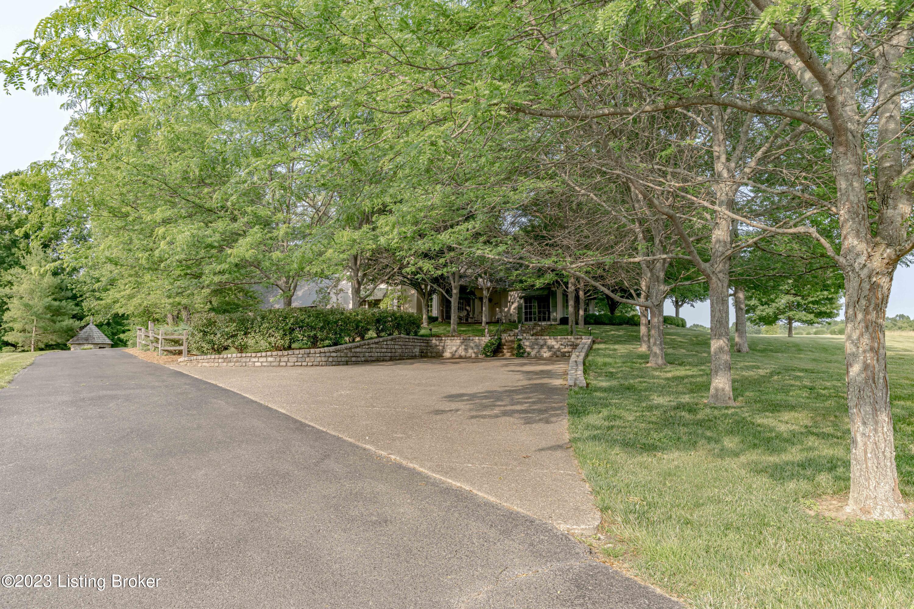 1301 Todds Point Road Simpsonville, KY 40067 - Photo 35 of 147 DSC09934