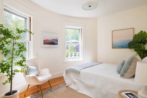 $1,165,000 | 255 Walnut Street, Unit B, Brookline, MA 02445