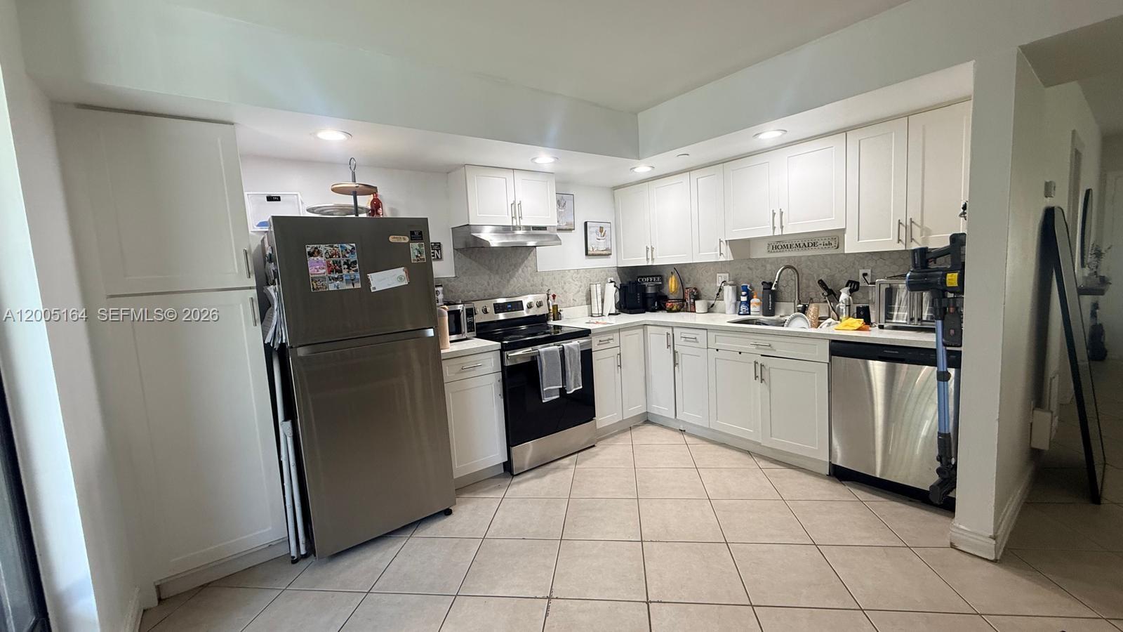 8650 Southwest 133rd Avenue Road, Unit 213 Miami, FL 33183 - Photo 2 of 19
