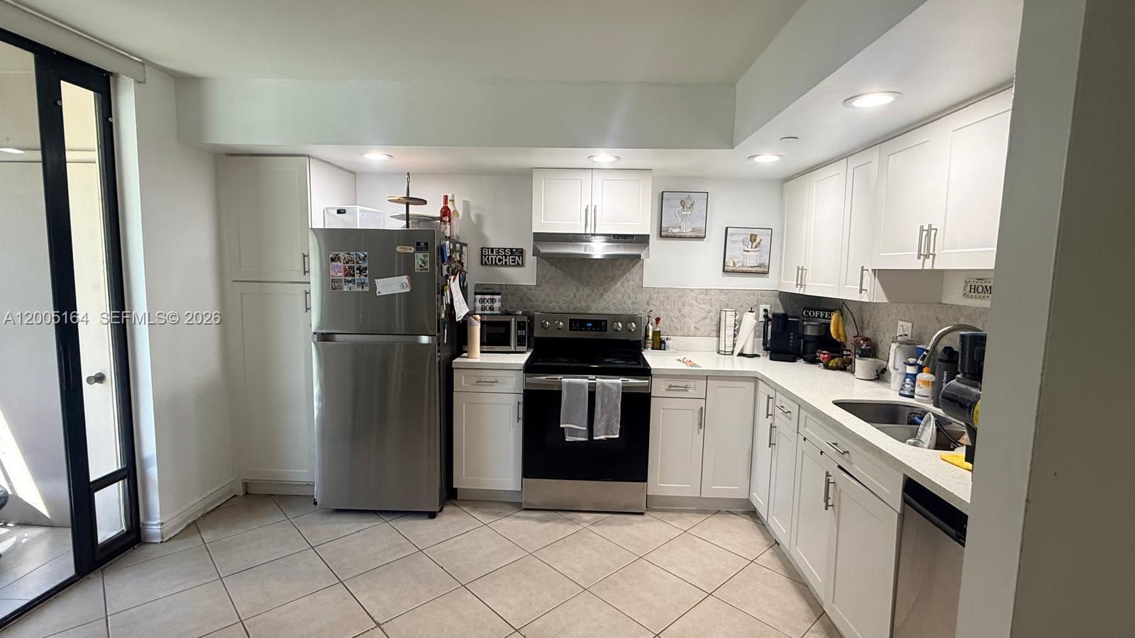 8650 Southwest 133rd Avenue Road, Unit 213 Miami, FL 33183 - Photo 3 of 19