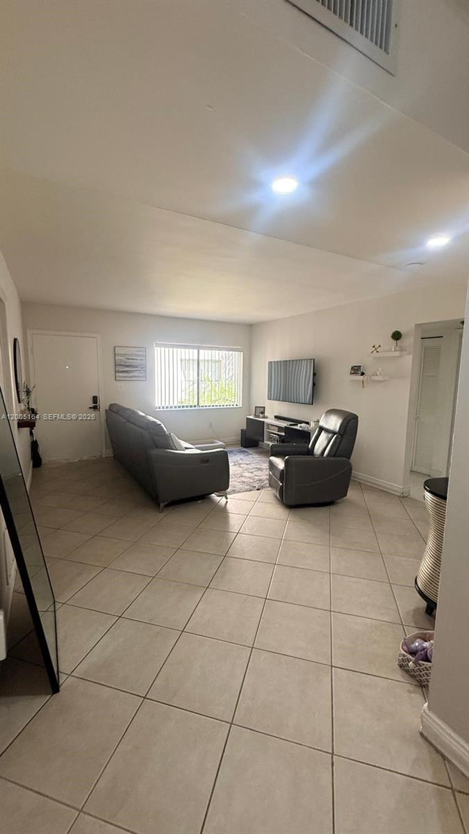 8650 Southwest 133rd Avenue Road, Unit 213 Miami, FL 33183 - Photo 6 of 19