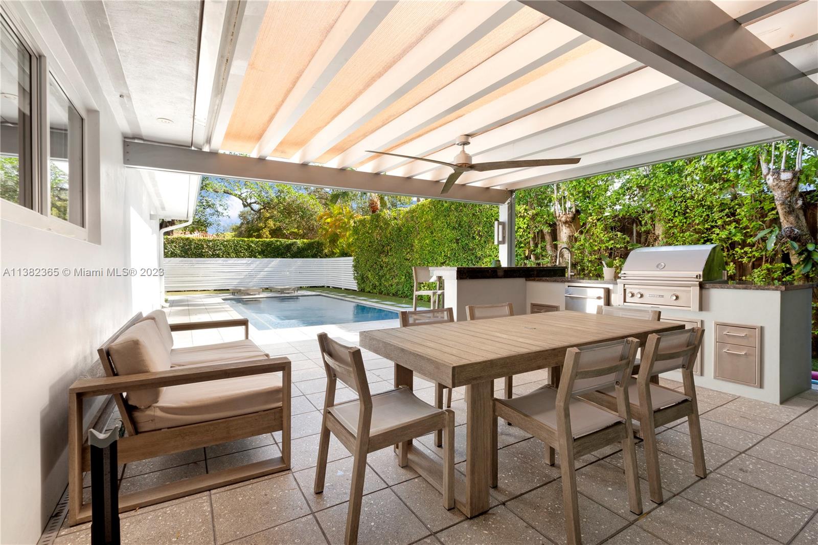 5356 Sunset Drive Miami, FL 33143 - Photo 3 of 29 a view of an outdoor seating area