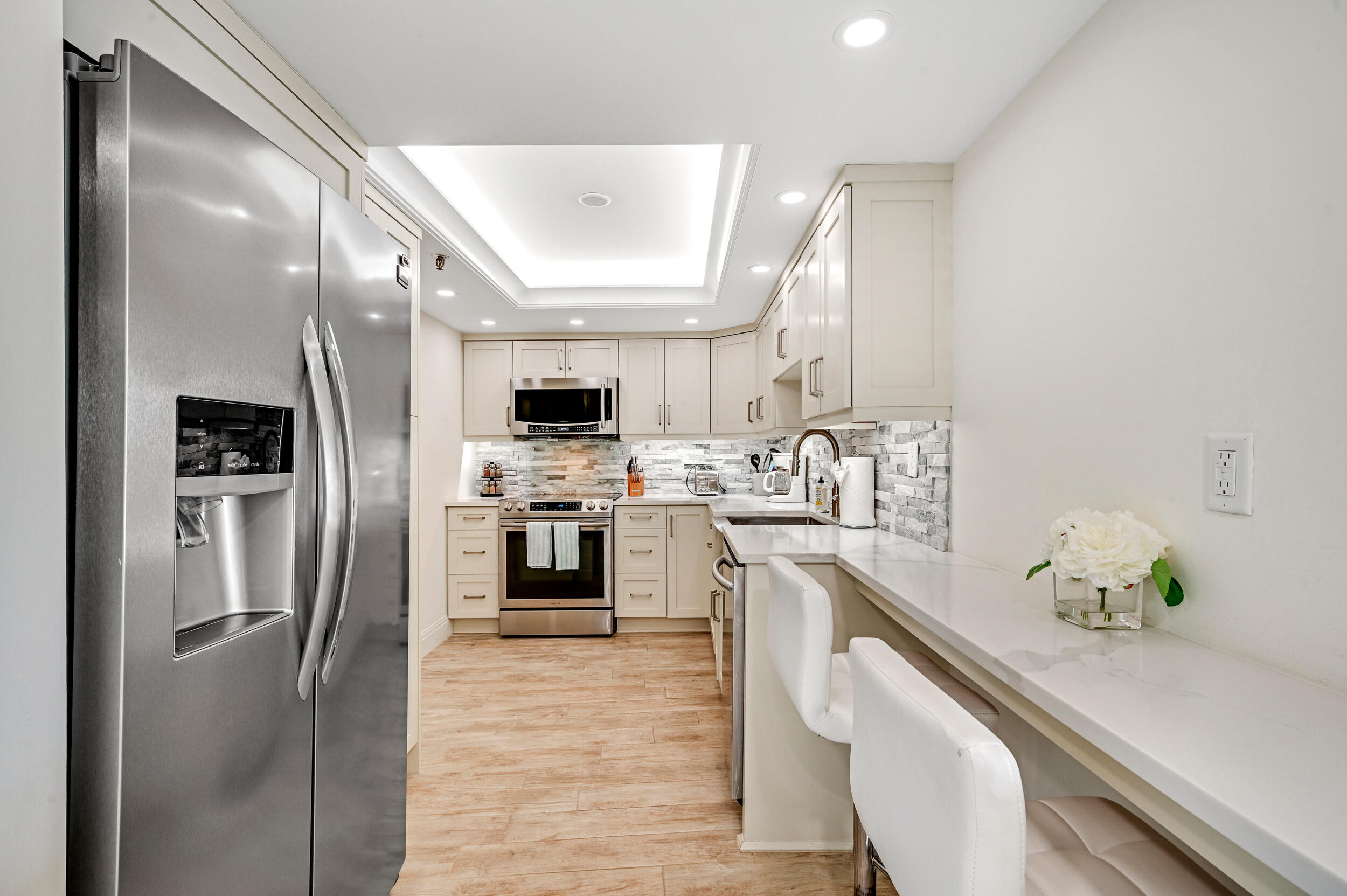 1300 Florida A1A, Unit 624 Jupiter, FL 33477 - Photo 4 of 35 1300 Florida A1A Unit 624 204-print-017-