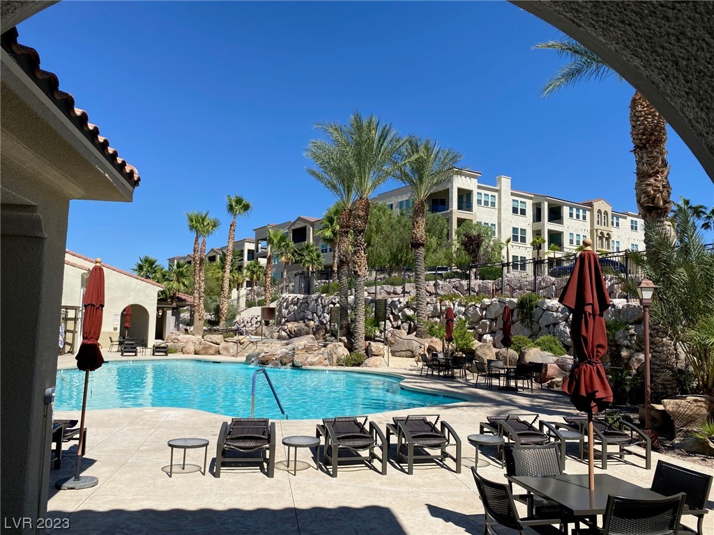 2555 Hampton Road, Unit 9208 Henderson, NV 89052 - Photo 19 of 63 Pool