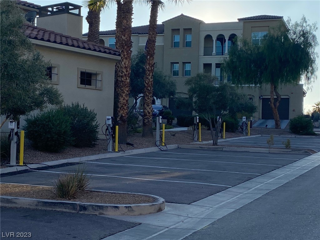 2555 Hampton Road, Unit 9208 Henderson, NV 89052 - Photo 57 of 63 Charging stations for Electric Cars