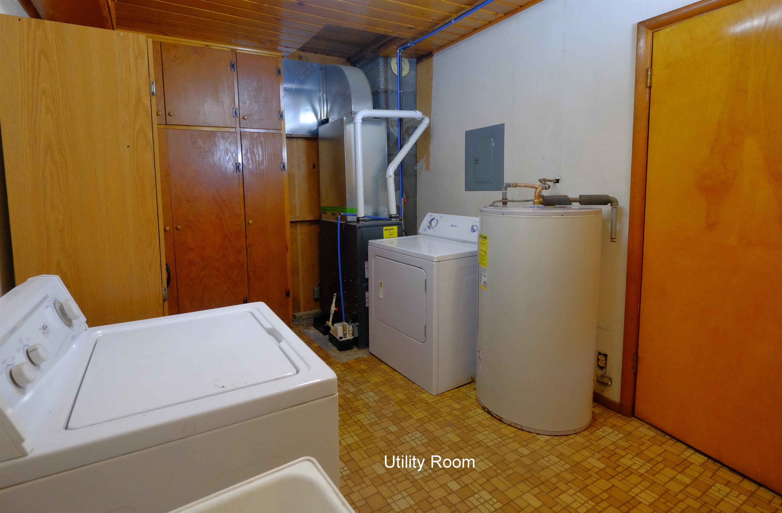2708 Shady Shores Road Lupton, MI 48635 - Photo 17 of 51 1900171-16.JPG