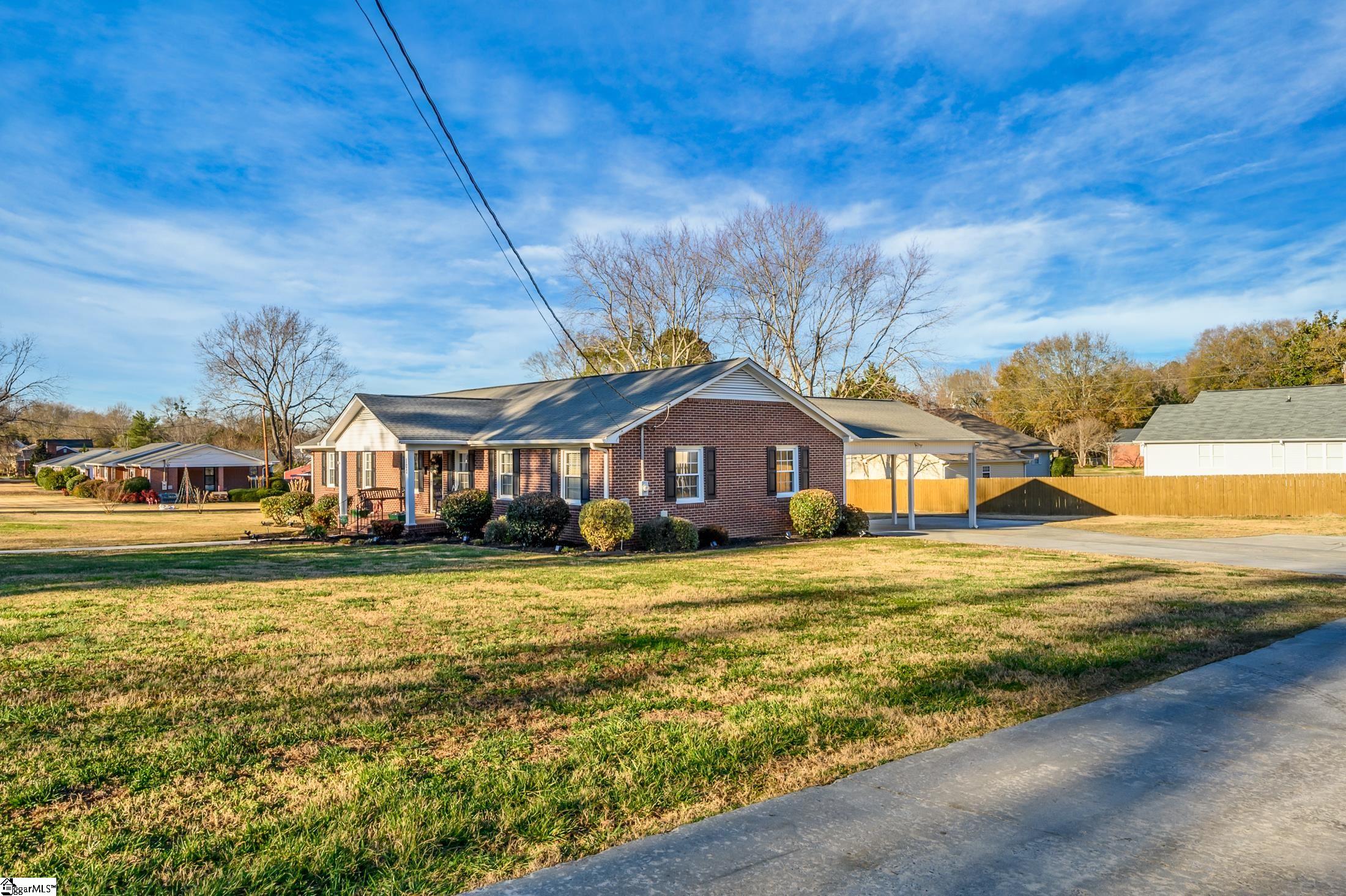 100 Thackston Street Fountain Inn, SC 29644 - Photo 30 of 36