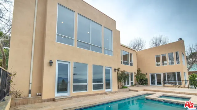 $16,000 | 14445 Mulholland Drive, Los Angeles, CA 90077