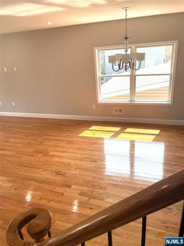 $999,000 | 761 B 4th Street, Secaucus, NJ 07094