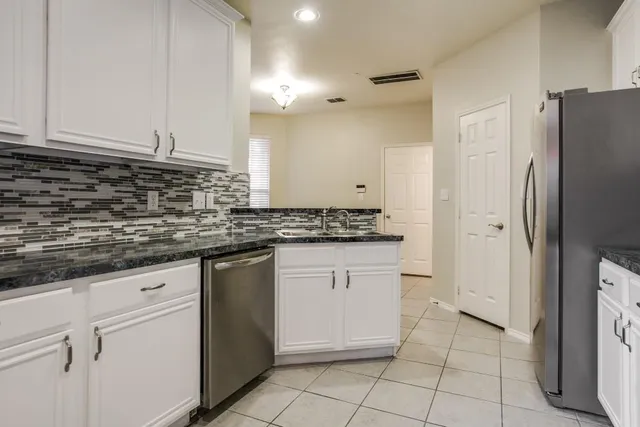 $2,195 | 7009 Van Gogh Drive, Plano, TX 75093