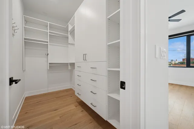 $1,600,000 | 1530 West Ohio Street, Chicago, IL 60642