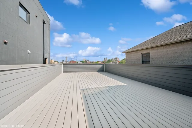 $1,600,000 | 1530 West Ohio Street, Chicago, IL 60642