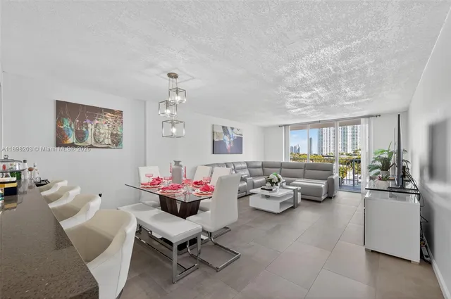 $270,000 | 2851 Northeast 183rd Street, Unit 605E, Aventura, FL 33160