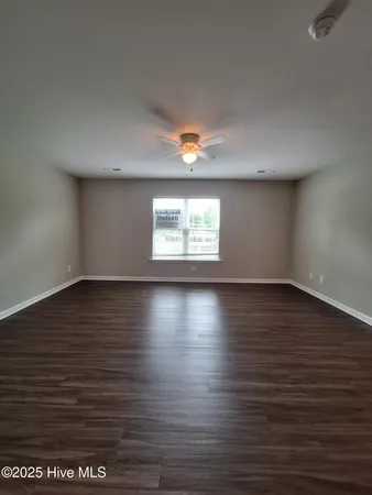$1,600 | 4105 Kittrell Farms Drive, Unit C1, Greenville, NC 27858