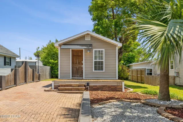 $135,000 | 222 Sherman Avenue, Panama City, FL 32401