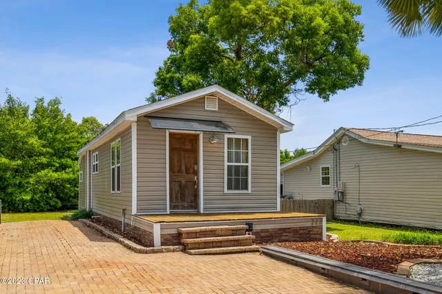 $135,000 | 222 Sherman Avenue, Panama City, FL 32401