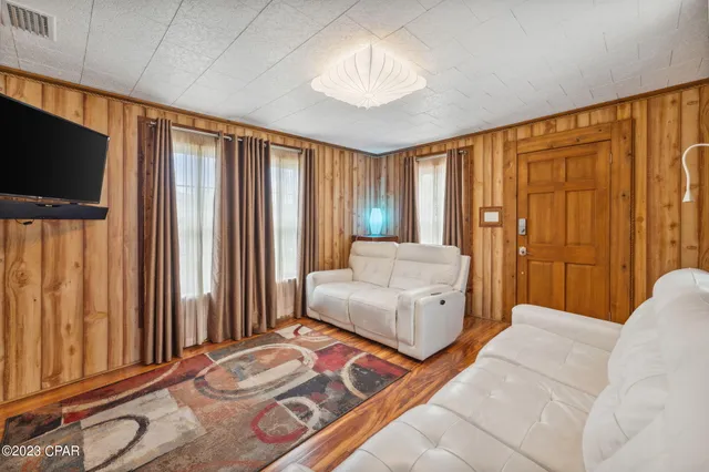 $135,000 | 222 Sherman Avenue, Panama City, FL 32401