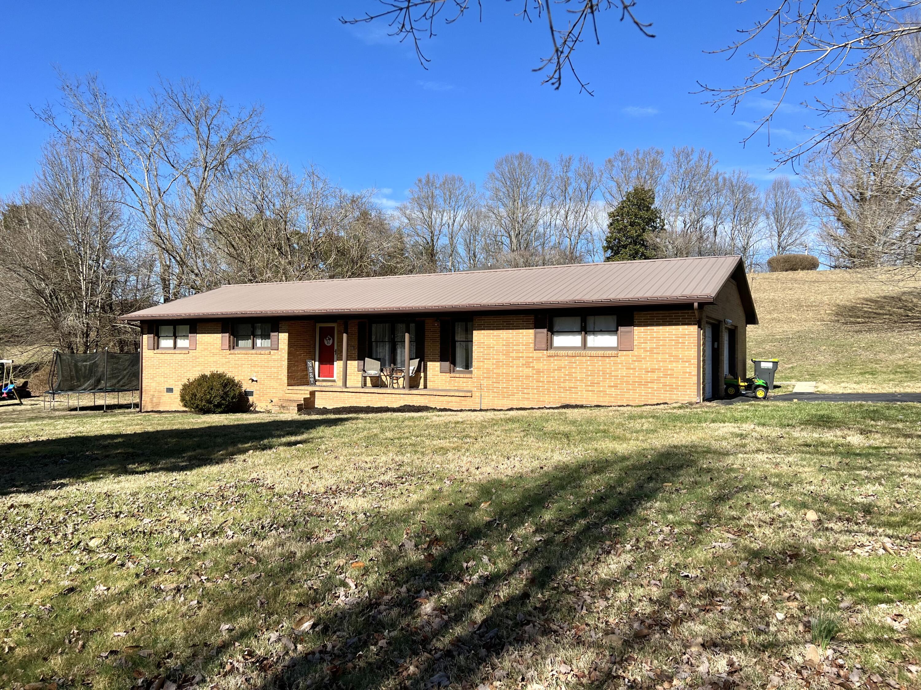 36447 Wilderness Road Jonesville, VA 24263 - Photo 2 of 31 C4650721-044E-4230-8BFE-E665D7C12696
