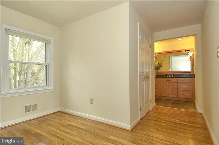7216 Righters Mill Road Rockville, MD 20855 - Photo 14 of 29 Bedroom (Master)