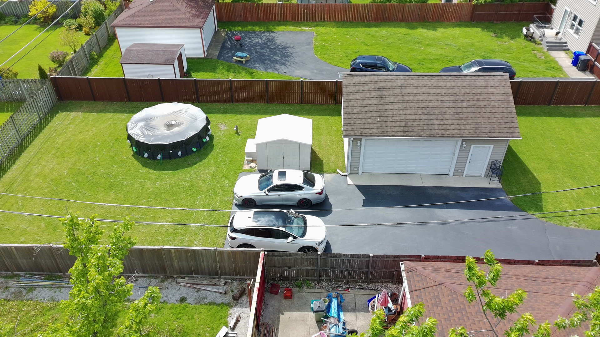 7841 45th Place Lyons, IL 60534 - Photo 8 of 23 a view of outdoor space and yard