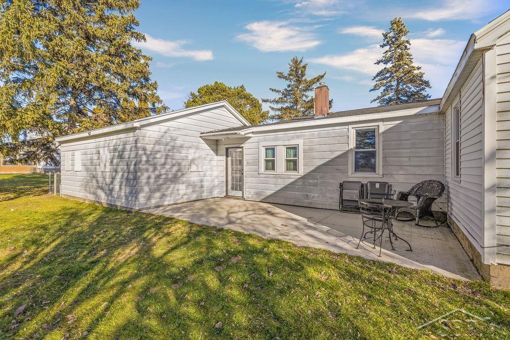 5875 North Center Road Saginaw, MI 48604 - Photo 22 of 27 New concrete patio area