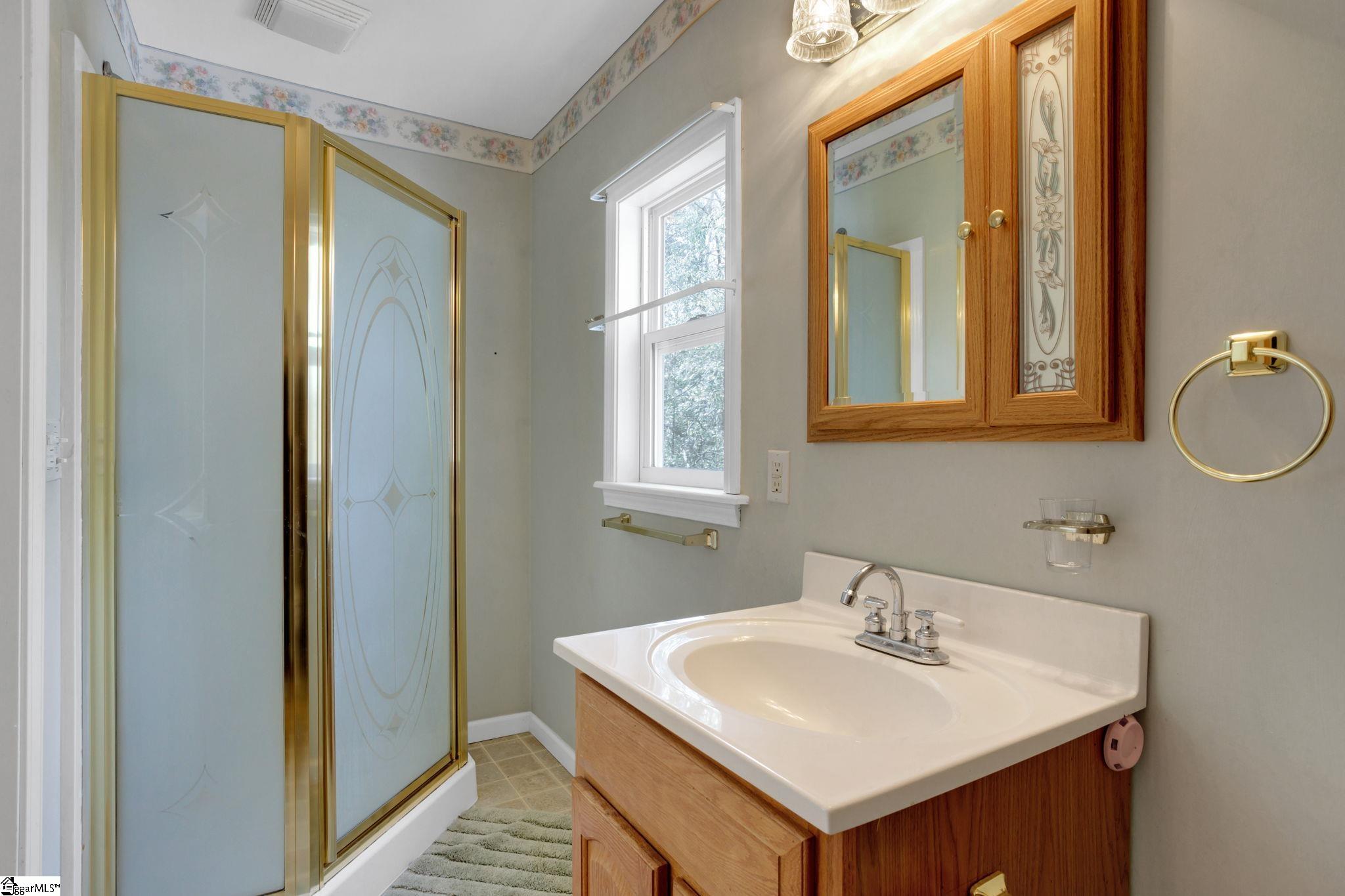 111 Wood Creek Road Mauldin, SC 29662 - Photo 18 of 35 Gallery Image 18