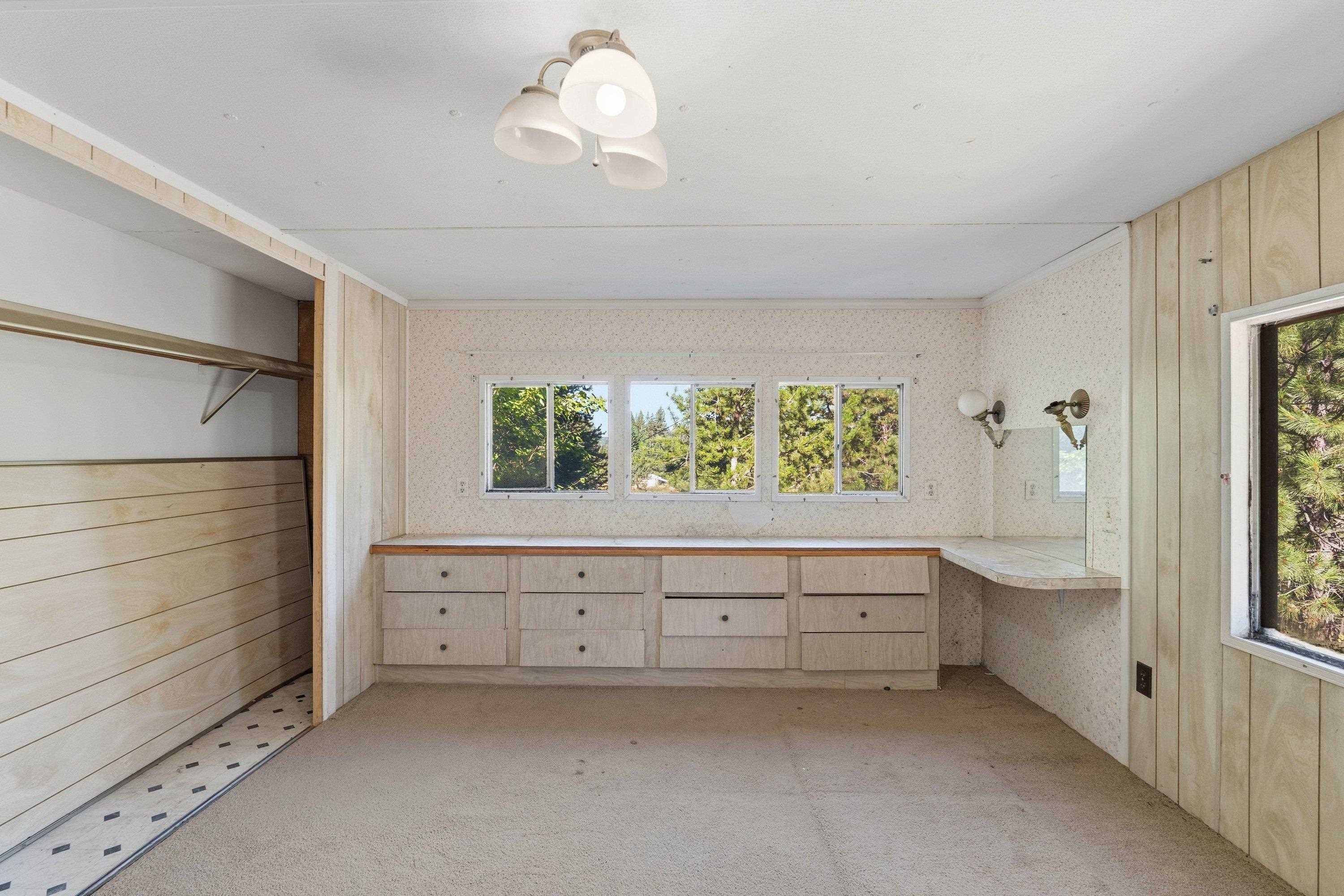 2132 Nicholson Road Elk, WA 99009 - Photo 25 of 48 Gallery Image 25