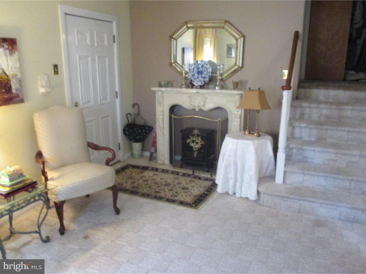 8610 Old Line Road Philadelphia, PA 19128 - Photo 3 of 15