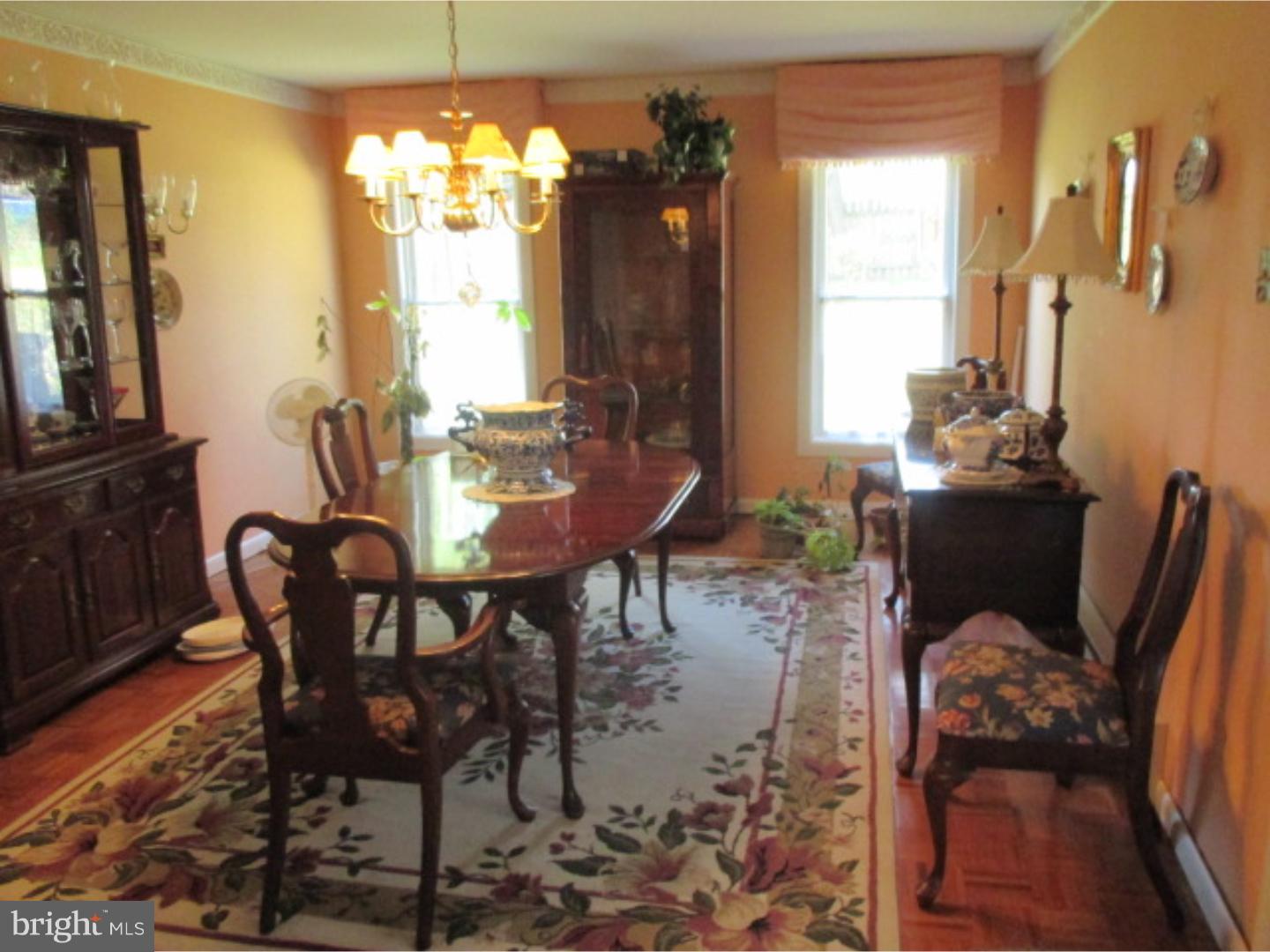 8610 Old Line Road Philadelphia, PA 19128 - Photo 6 of 15