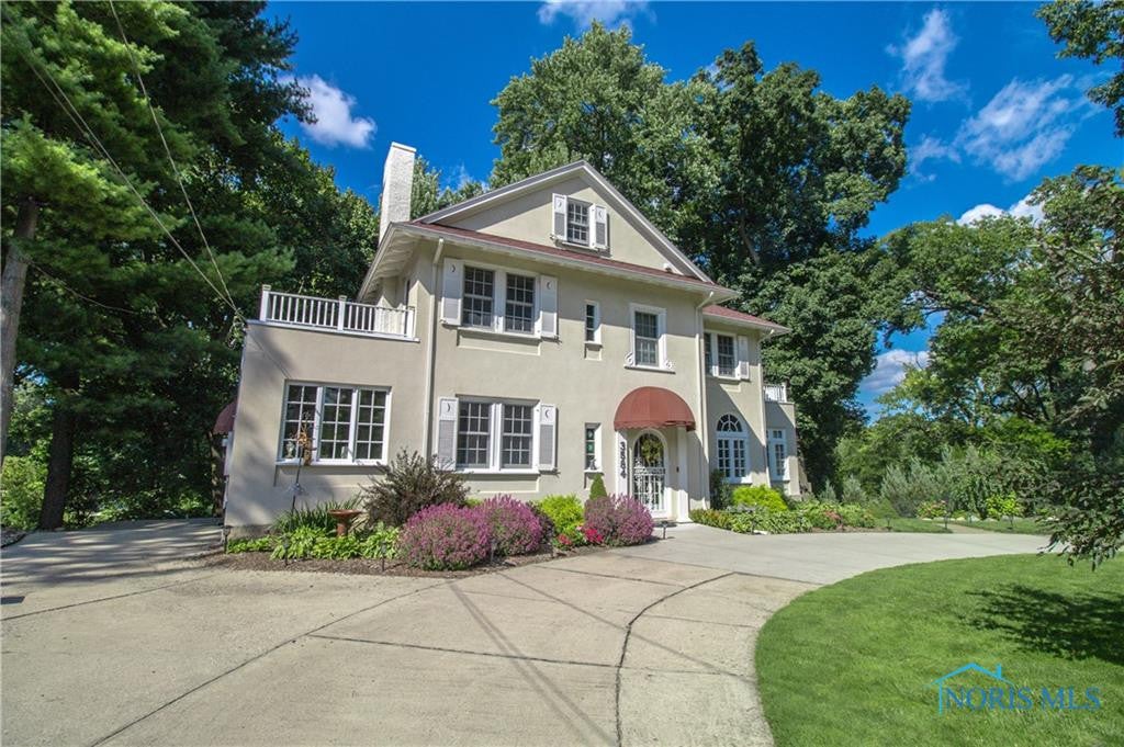3584 Ridgewood Road Toledo, OH 43606 - Photo 2 of 50 Gallery Image 2