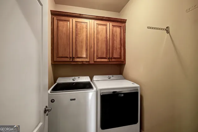 $1,000,000 | 23 Clover Leaf Court, Newnan, GA 30265