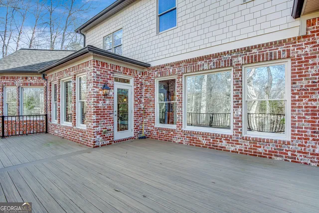 $1,000,000 | 23 Clover Leaf Court, Newnan, GA 30265