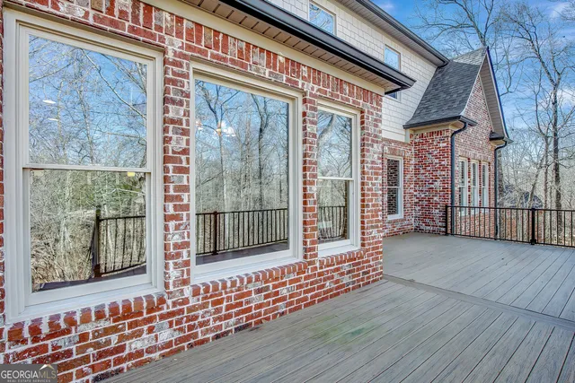 $1,000,000 | 23 Clover Leaf Court, Newnan, GA 30265