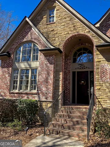 $1,000,000 | 23 Clover Leaf Court, Newnan, GA 30265