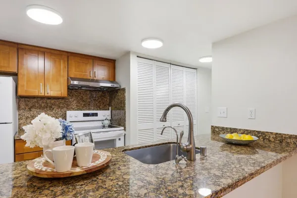 $998,000 | 21063 Red Fir Court, Cupertino, CA 95014