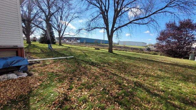 $249,900 | 914-916 32nd Street North, Fargo, ND 58102