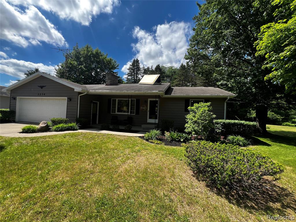 2234 West Caro Road Caro, MI 48723 - Photo 3 of 15