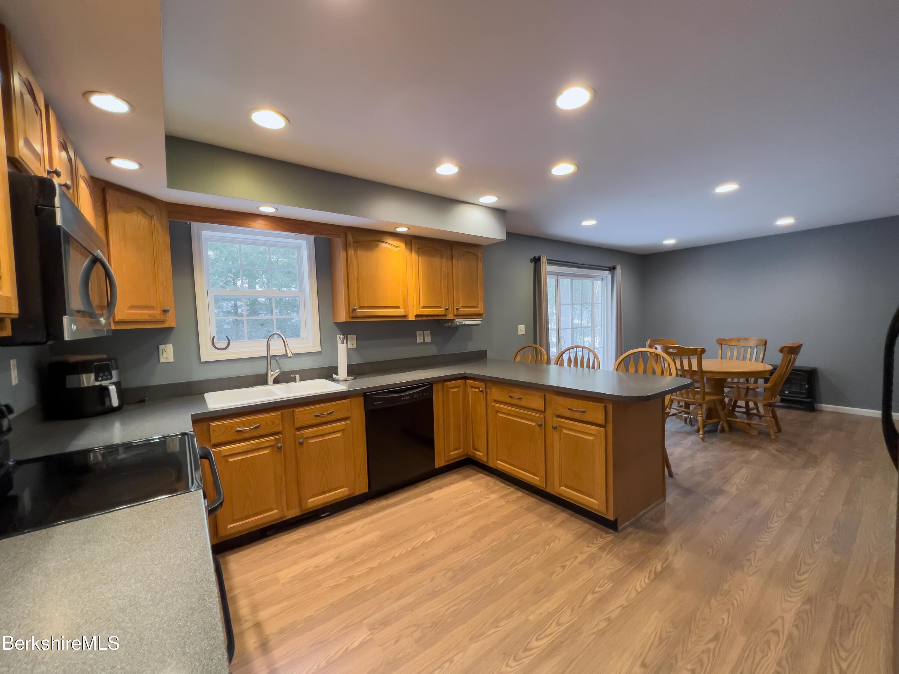 1354 County Road Sheffield, MA 01230 - Photo 20 of 71 CountryRd-40