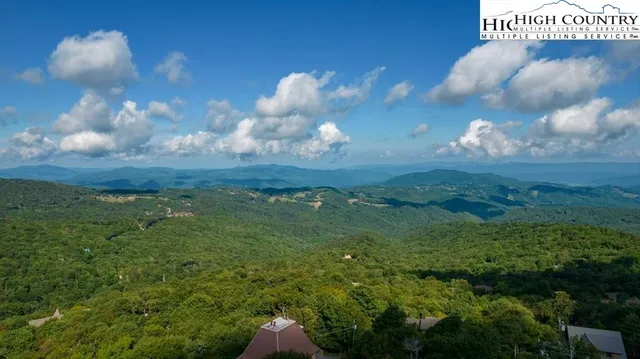 $119,000 | 303 North Pinnacle Ridge Road, Beech Mountain, NC 28604