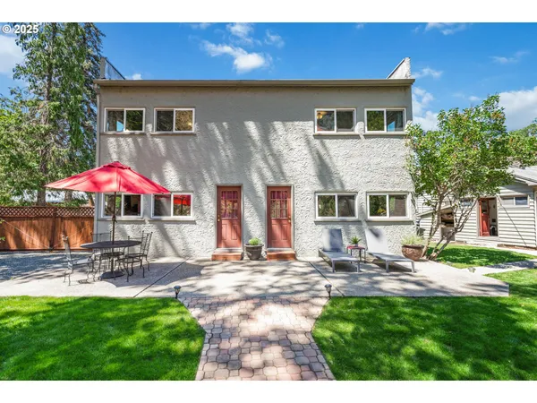 $749,000 | 218 2nd Street, Klickitat, WA 98628