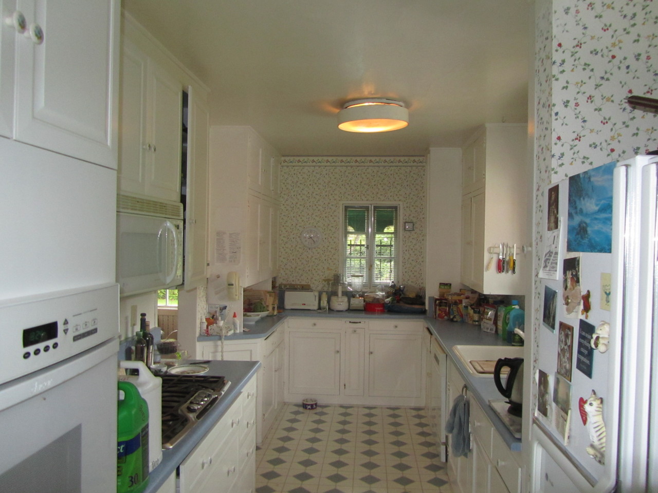 131 La Vereda Road Montecito, CA 93108 - Photo 8 of 13 Kitchen