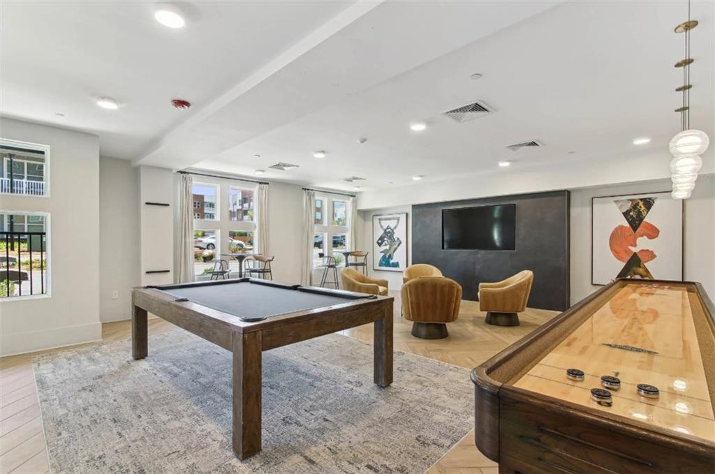 550 Webb Gin House Road, Unit 2406 Lawrenceville, GA 30045 - Photo 15 of 22 a room with furniture and window